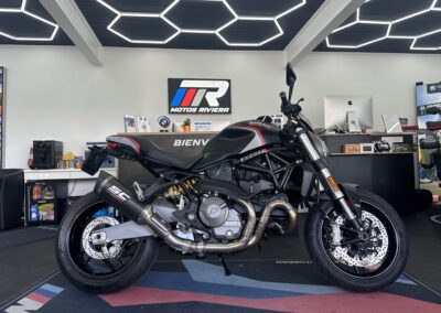 DUCATI &ndash; Monster 821